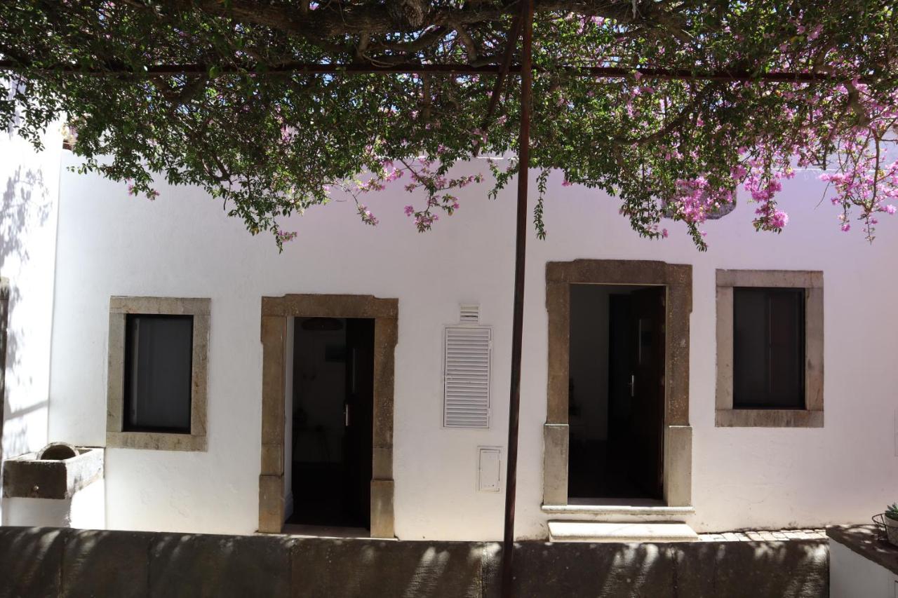 مبيت وإفطار Os Agostos المظهر الخارجي الصورة